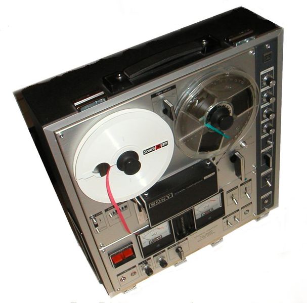 File:Reel-to-reel recorder tc-630.jpg